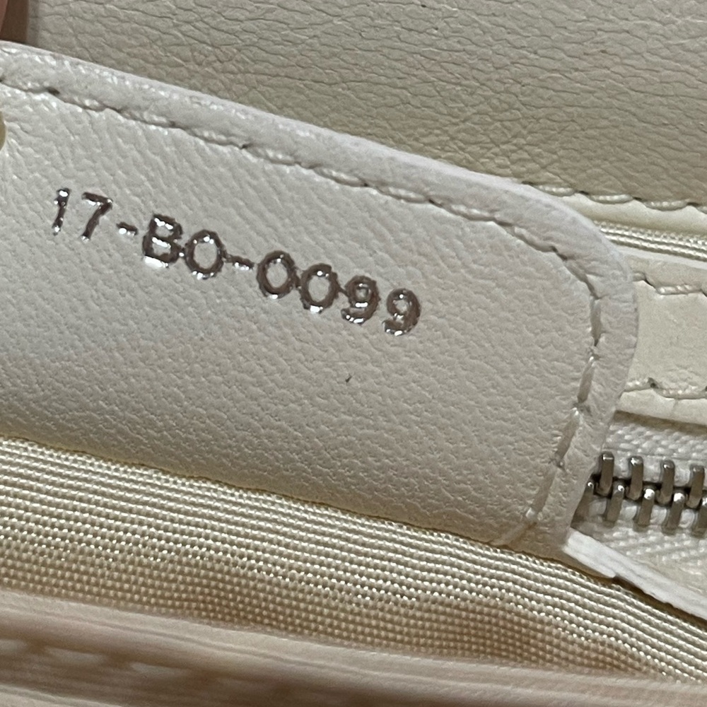 Dior Cream Leather Cannage Miss Dior New Lock Bag - Picture 13 of 16